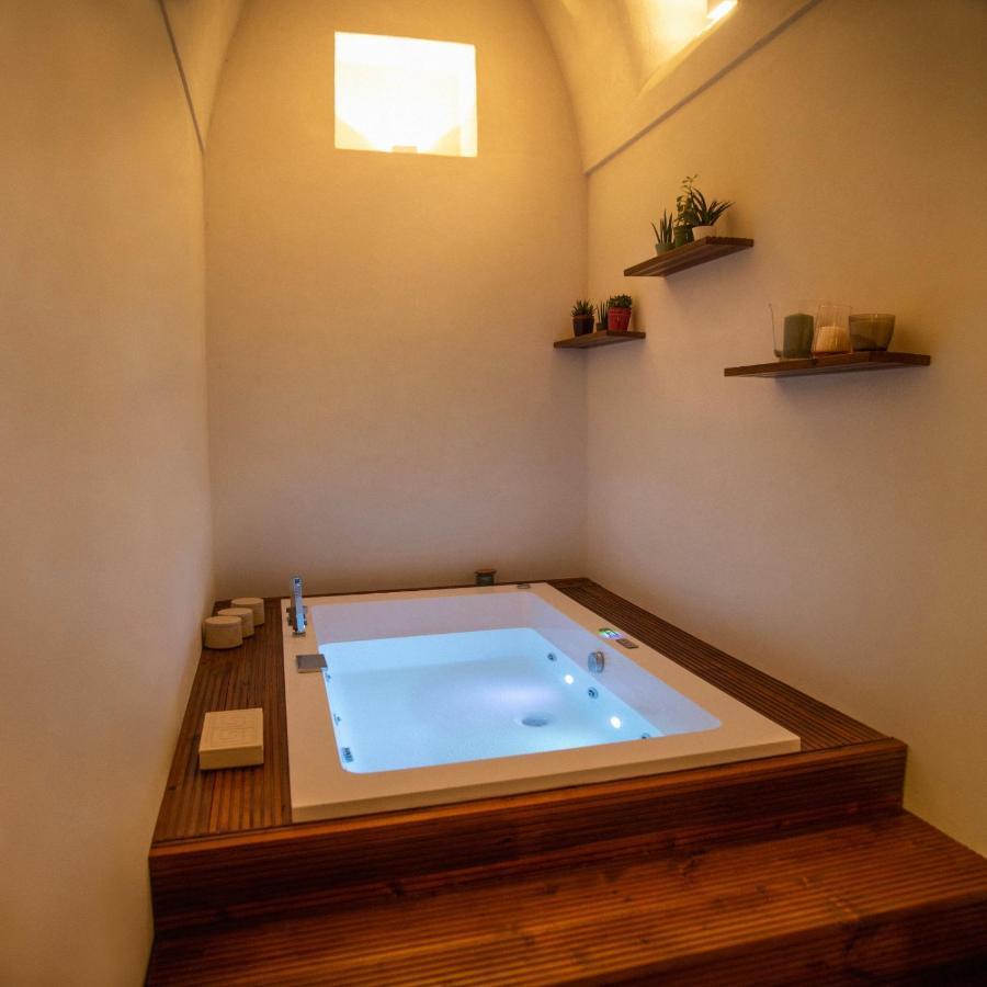 Ellements - Luxury Rooms 브린디시 외부 사진
